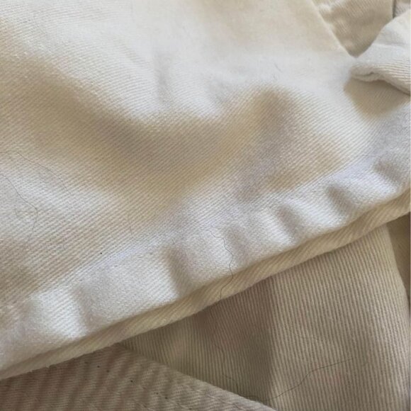 Kids unisex Size 2 karate uniform. White. Minor Stains. Good condition. - Picture 3 of 8